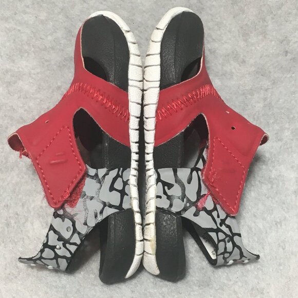 Nike Air Jordan Flare Sandals Toddler Size 4 Red Black Adjustable Water Sandals - Picture 8 of 11